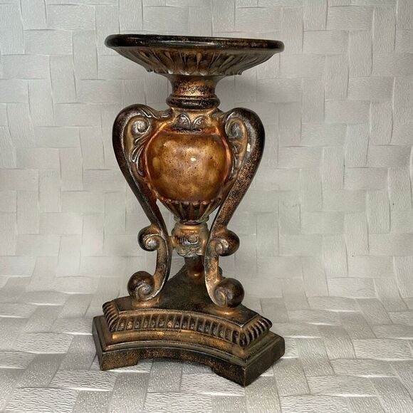 Vintage Antique Heavy Candlestick Holder 7 3/4” Tall Beautiful‎ Ornate - Picture 1 of 8